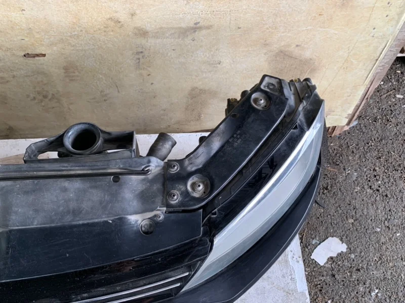 Nose cut Volkswagen jetta 6 2015 - миниатюра 7