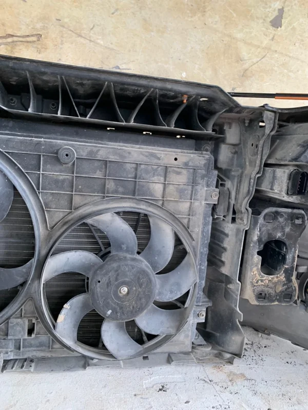 Nose cut Volkswagen jetta 6 2015 - миниатюра 9