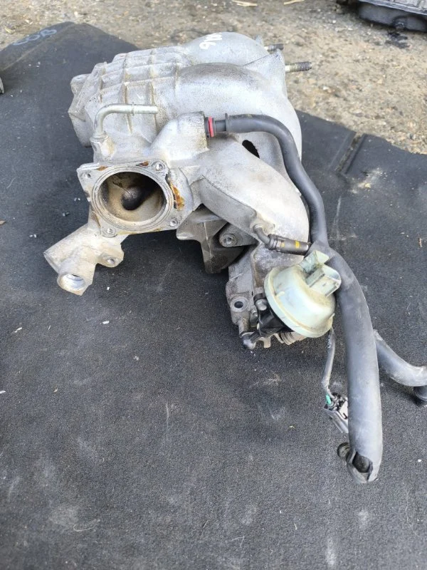 Коллектор впускной Mazda CX7 1 L3 VDT 2.3 2012 - миниатюра 9