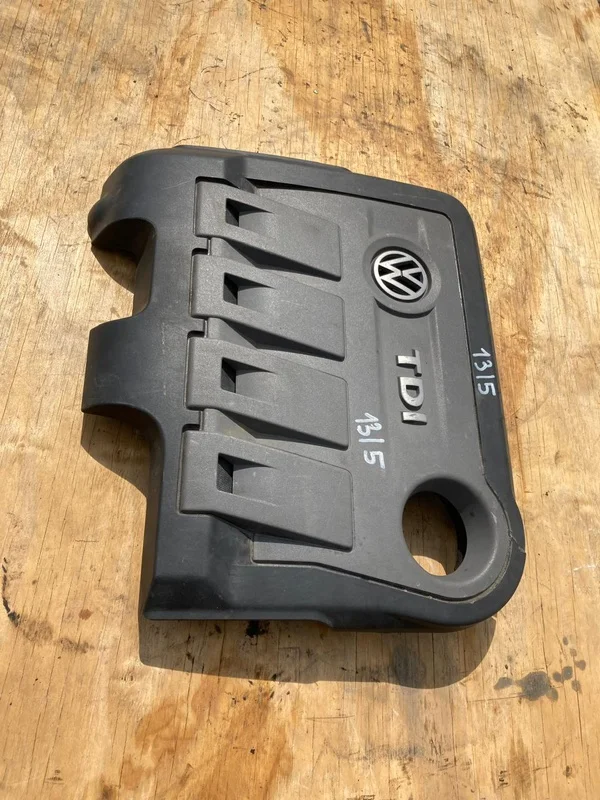 Декоративная крышка двигателя Volkswagen jetta 6 - миниатюра 5