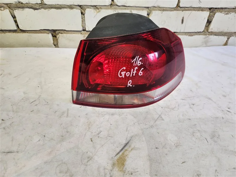 Стоп-сигнал правый Volkswagen Golf GTI 6 CCT 2010 - миниатюра 2