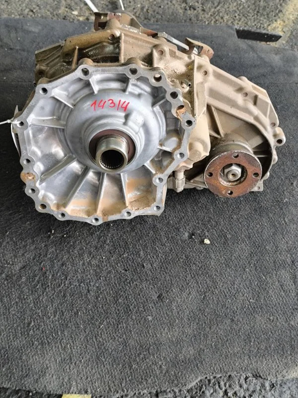 Раздаточная коробка Nissan D40 1 YD25 2008 - изображение 1