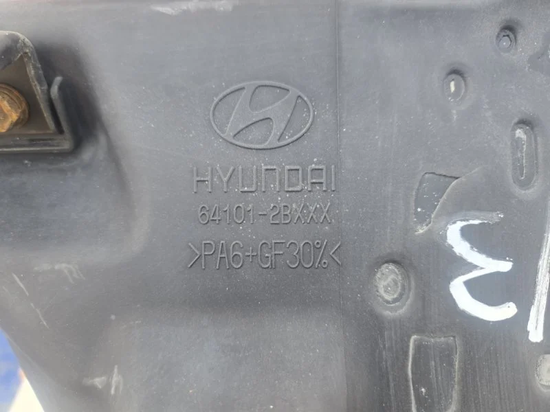 Рамка радиатора Hyundai Santa Fe 2 G6EA 2.7 2010 - миниатюра 5