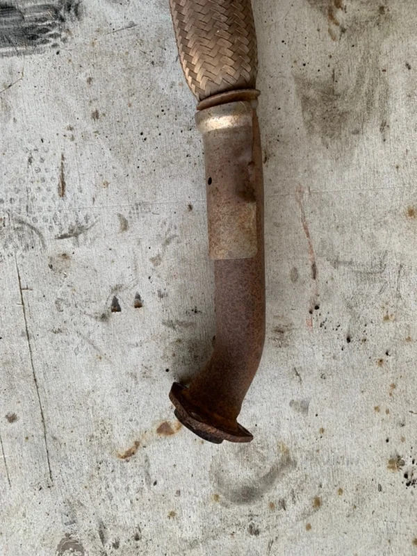 Приемная труба глушителя Nissan D40 1 YD25 2008 - миниатюра 4