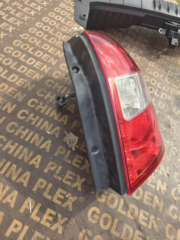 Стоп-сигнал правый Chevrolet captiva С100 - миниатюра 5
