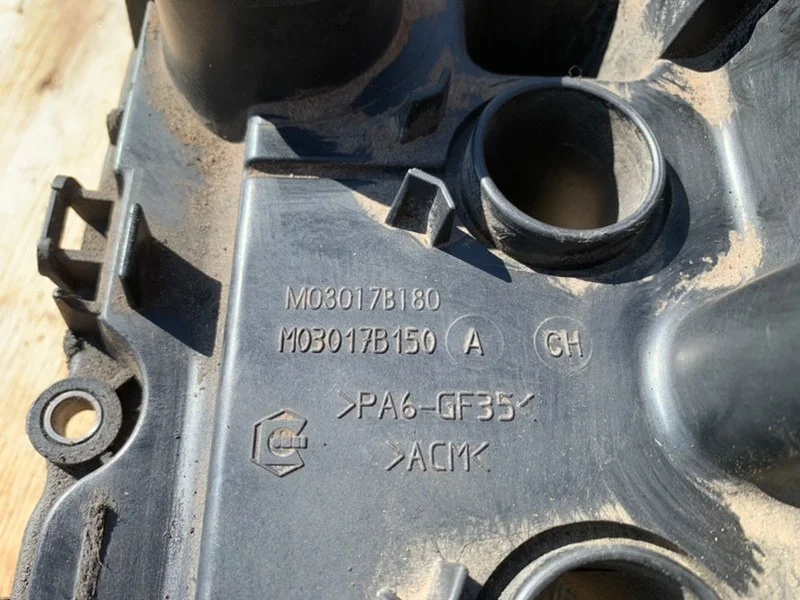 Крышка головки блока цилиндров Peugeot 308 1 EP6 - миниатюра 9