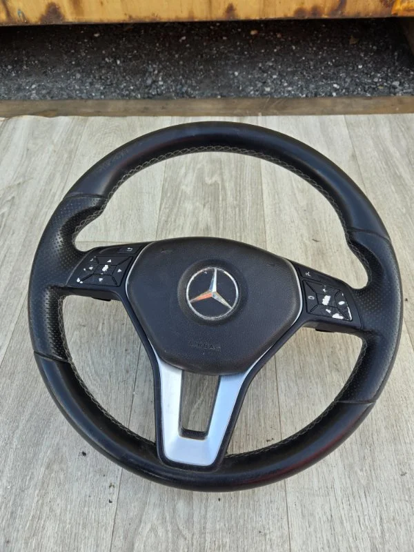 Руль Mercedes-Benz GLK350 Х204 3.5L V6 2012 - миниатюра 6
