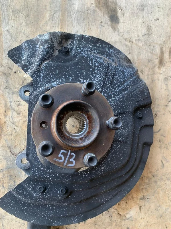 Кулак поворотный передний левый BMW X5 E70 N62B48B - миниатюра 6