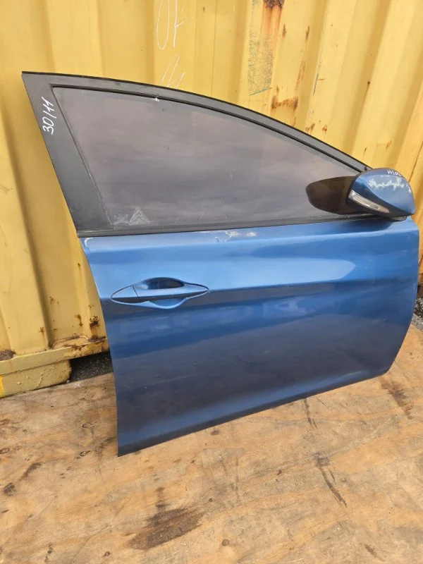 Дверь боковая передняя правая Hyundai Elantra MD - миниатюра 2