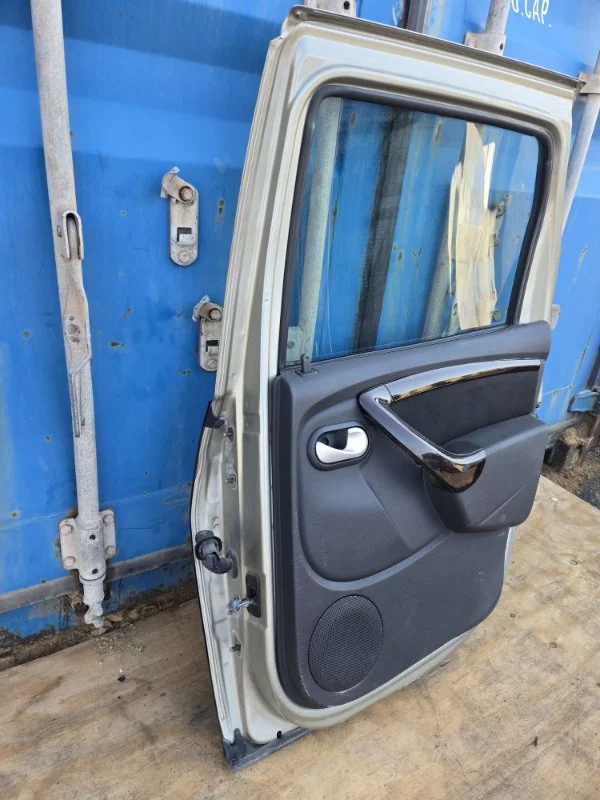 Дверь боковая задняя правая RENAULT Duster 1 F4R - миниатюра 10