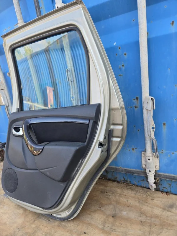 Дверь боковая задняя правая RENAULT Duster 1 F4R - миниатюра 9