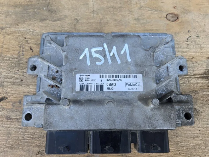 Блок управления двигателем Ford Focus 3 ХЭЧБЭК - миниатюра 2