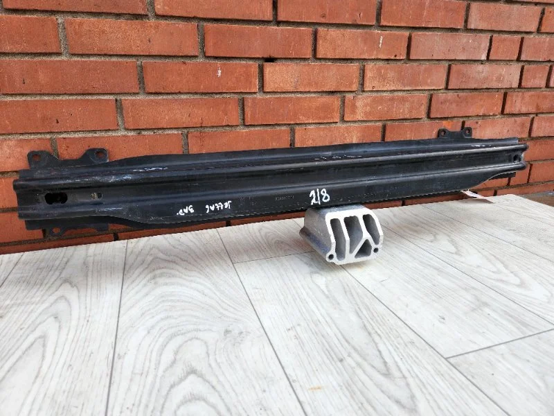 Усилитель бампера задний Volkswagen jetta 6 2015 - миниатюра 5