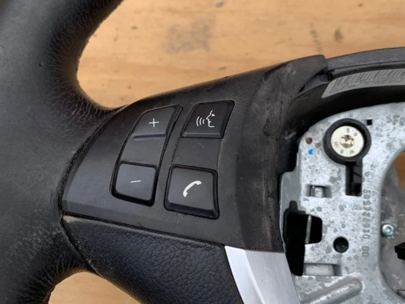 Руль BMW X5 E70 N62B48B 2012 - миниатюра 4
