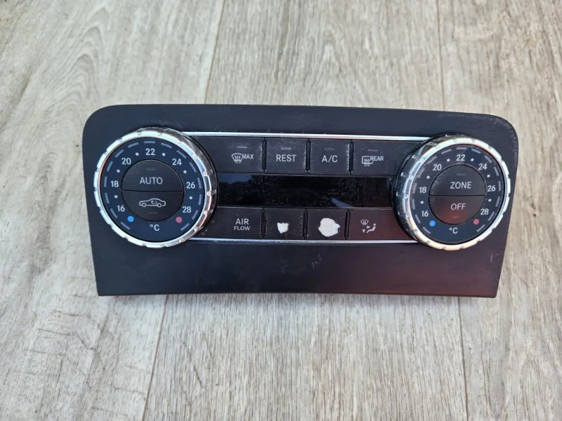 Блок управления климат-контролем Mercedes-Benz - миниатюра 2
