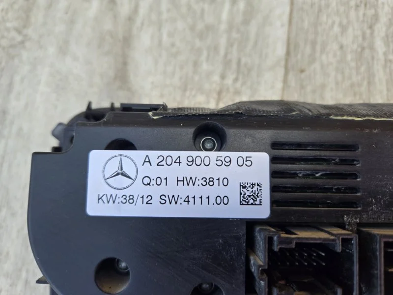 Блок управления климат-контролем Mercedes-Benz - миниатюра 8