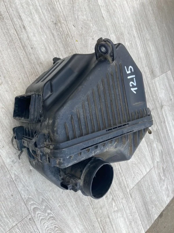 Корпус воздушного фильтра Hyundai Santa Fe 2 D4HA - миниатюра 9