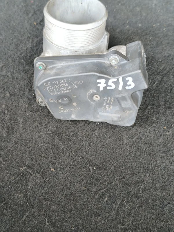 Дросельная заслонка Audi A4 B8 CDH 1.8 2011 - миниатюра 4