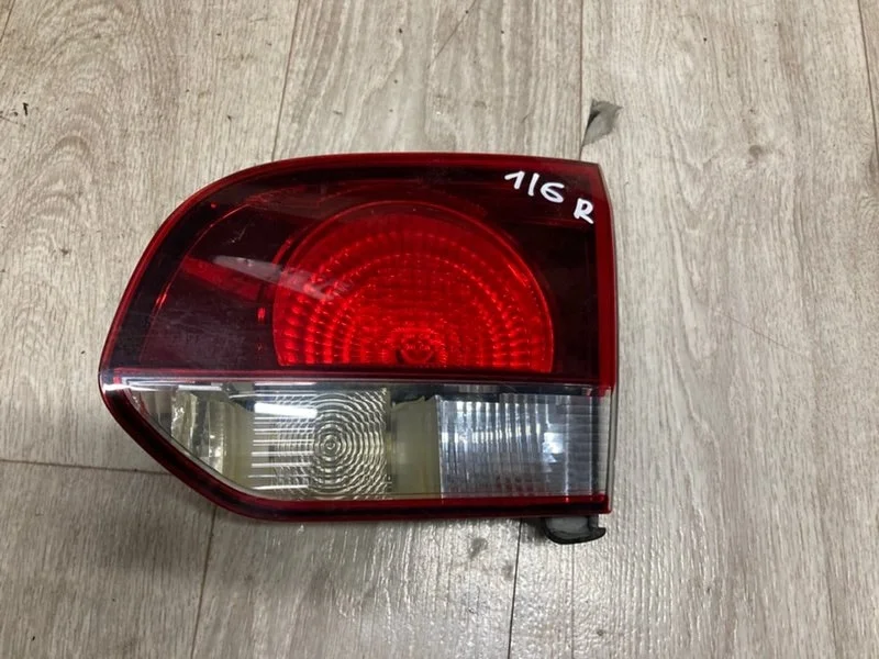 Стоп-сигнал правый Volkswagen Golf GTI 6 CCT 2010 - изображение 1