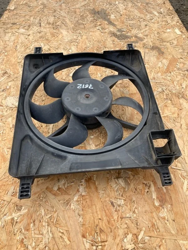 Вентилятор охлаждения радиатора Chevrolet Spark M - миниатюра 9