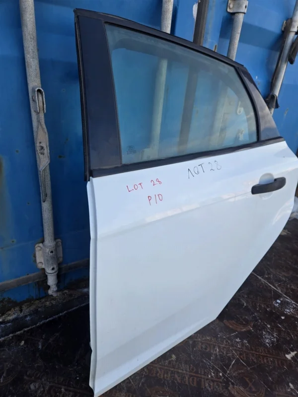 Дверь боковая задняя левая Ford Focus 3 SEDAN PNDA - миниатюра 3