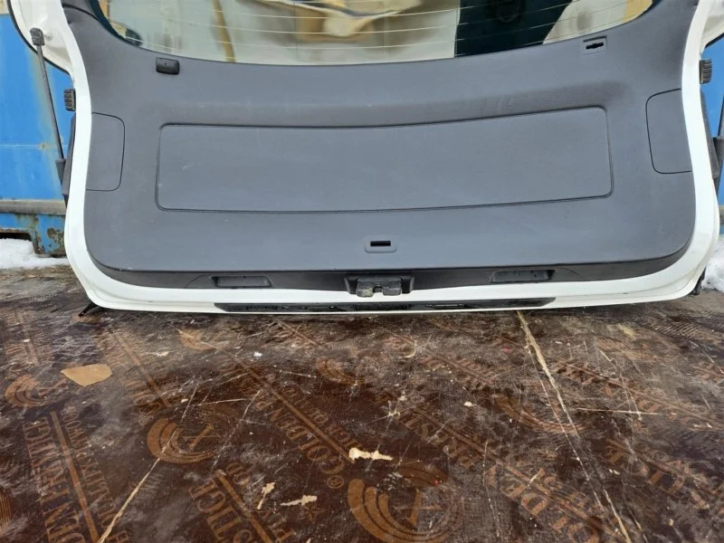 Крышка багажника Volkswagen tiguan 1 CCZ 2.0 2011 - миниатюра 10