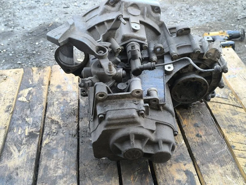 МКПП Volkswagen Passat B6 2.0 2012 - миниатюра 3