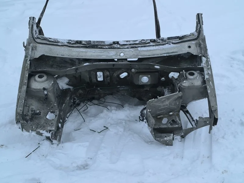 Кузов передний RENAULT Duster 1 F4R 2.0 2012 - изображение 1