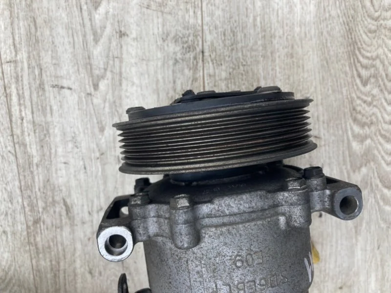 Компрессор кондиционера Peugeot 308 1 PSA5F01 2012 - миниатюра 3