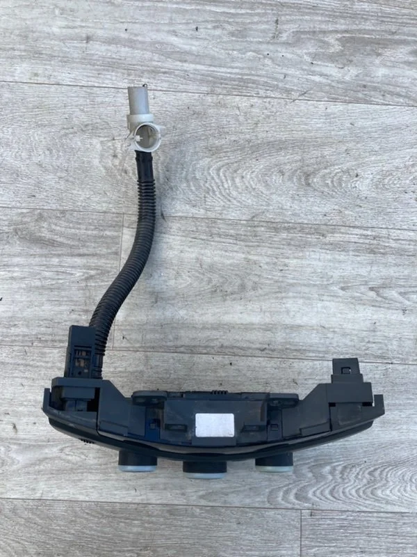 Блок управления климат-контролем Chevrolet Spark M - миниатюра 3