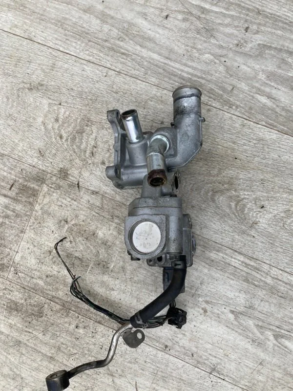 Фланец системы охлаждения Mazda СХ 7 L3 2.3 2012 - миниатюра 8