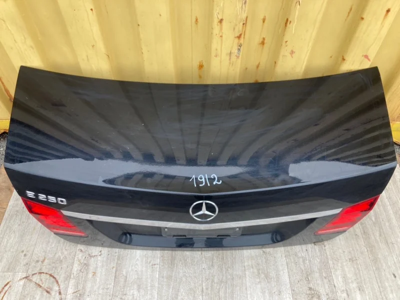Крышка багажника Mercedes-Benz E-class W212 - миниатюра 3