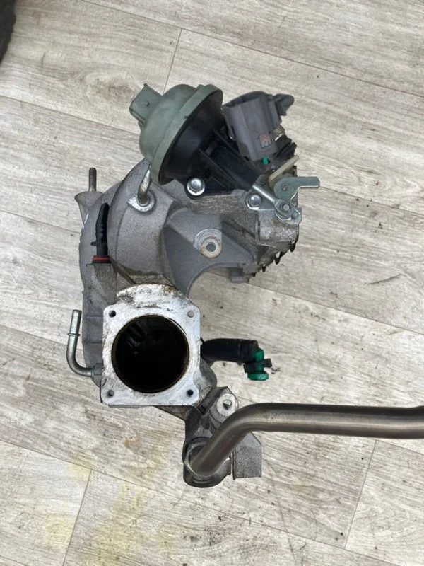 Коллектор впускной Mazda СХ 7 L3 2.3 2012 - миниатюра 2