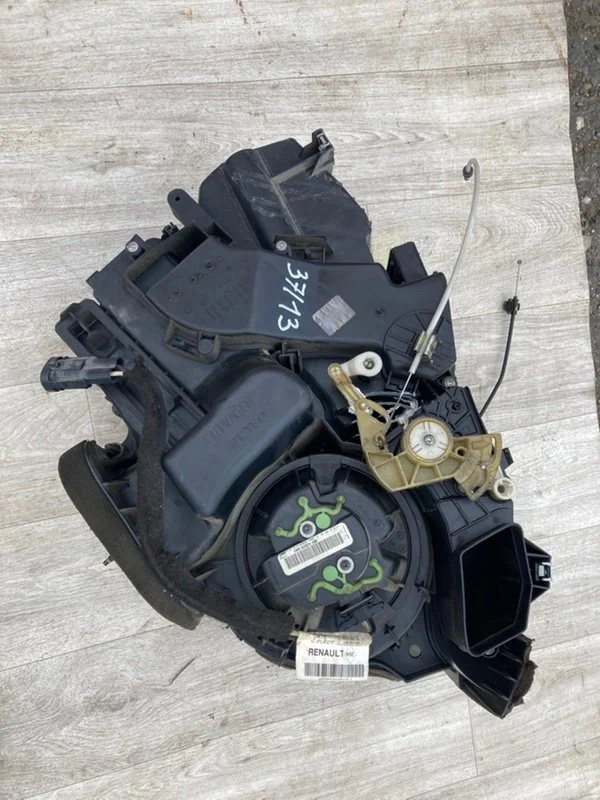 Печка салона RENAULT Duster 1 F4R 2.0 2012 - миниатюра 9