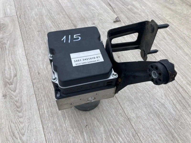 Блок ABS BMW X3 E83 N47D20 2010 - миниатюра 9