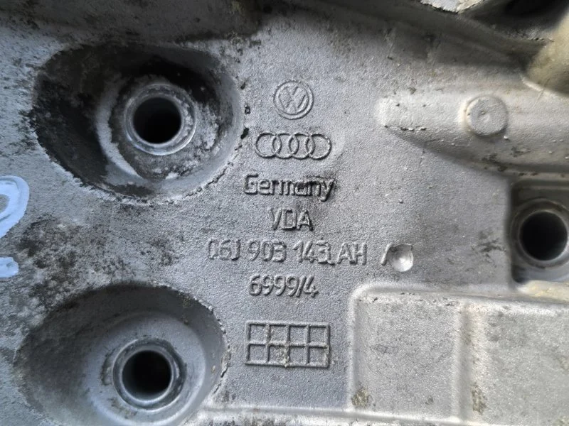 Теплообменник масляного фильтра Skoda Octavia A5 - миниатюра 8