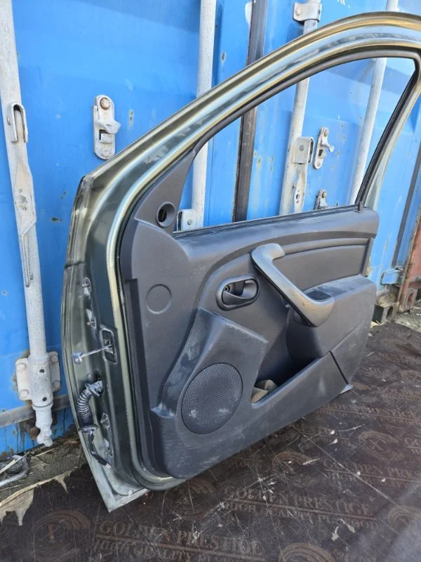 Дверь боковая передняя правая RENAULT Duster 1 - миниатюра 9