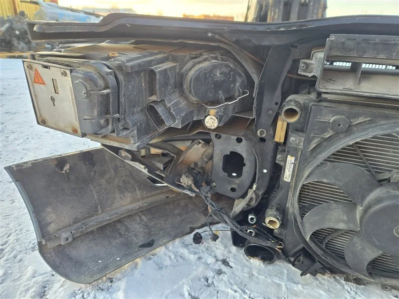 Nose cut Volkswagen Passat B6 2.0 L 2009 - миниатюра 9