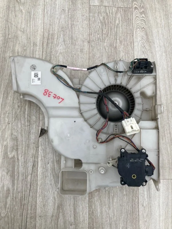 Печка салона задняя Mitsubishi Pajero 4 6G75 4WD - миниатюра 9