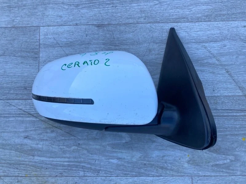 Зеркало правое Kia Cerato 2 2012 - изображение 1