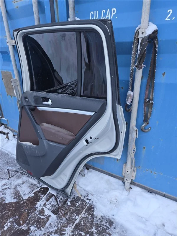 Дверь боковая задняя правая Volkswagen tiguan 1 - миниатюра 10