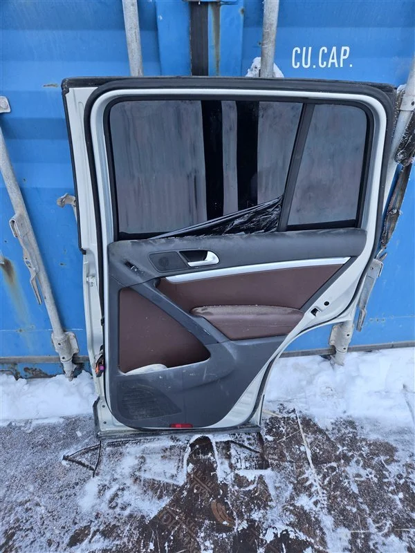 Дверь боковая задняя правая Volkswagen tiguan 1 - миниатюра 7