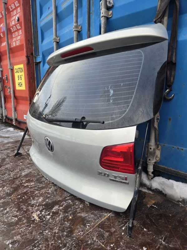 Крышка багажника Volkswagen tiguan 1 CAW 2.0 2013 - миниатюра 3