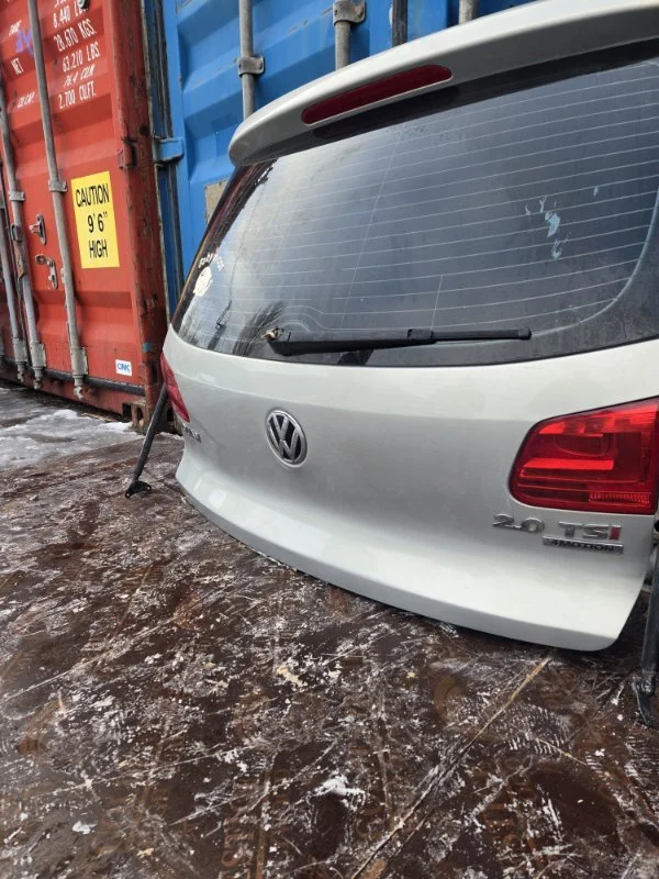 Крышка багажника Volkswagen tiguan 1 CAW 2.0 2013 - миниатюра 4