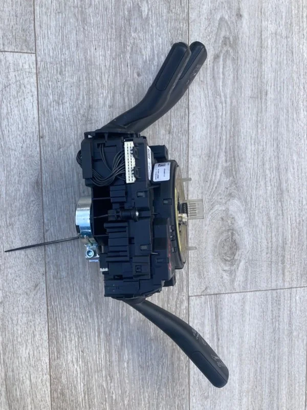 Шлейф подрулевой Volkswagen Touareg NF 3.2 V6 AXZ - миниатюра 6