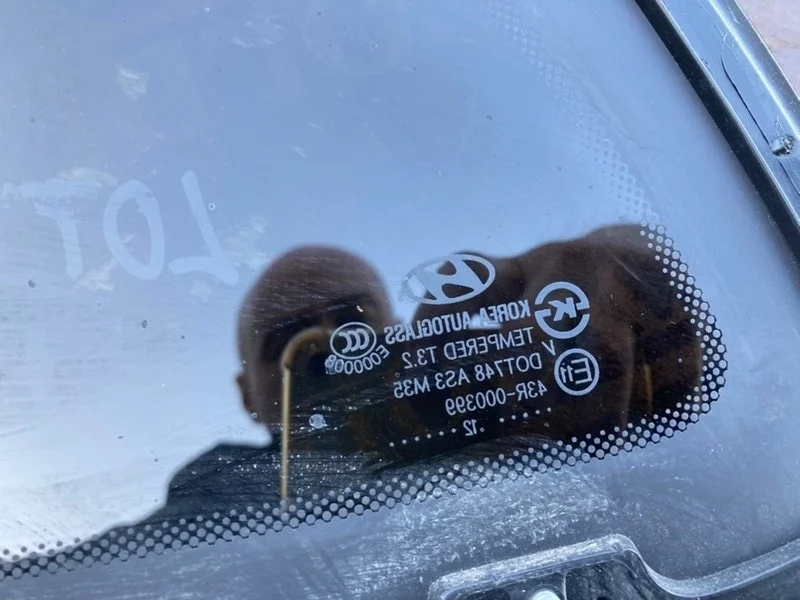 Стекло кузовное глухое заднее правое Hyundai Santa - миниатюра 6