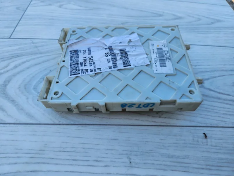 Блок предохранителей Ford Focus 3 SEDAN PNDA 1.6 - миниатюра 7