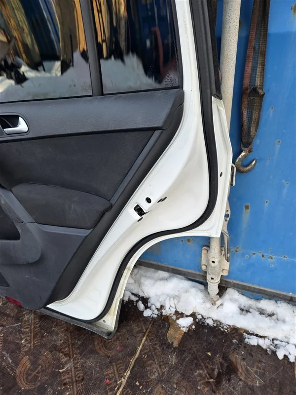 Дверь боковая задняя правая Volkswagen tiguan 1 - миниатюра 8