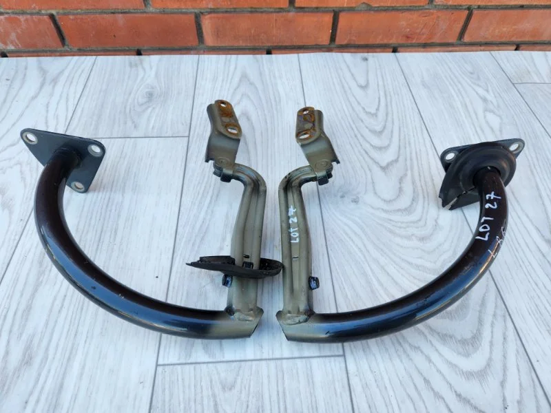 Петля двери багажника Volkswagen Passat B6 2.0 L - миниатюра 5