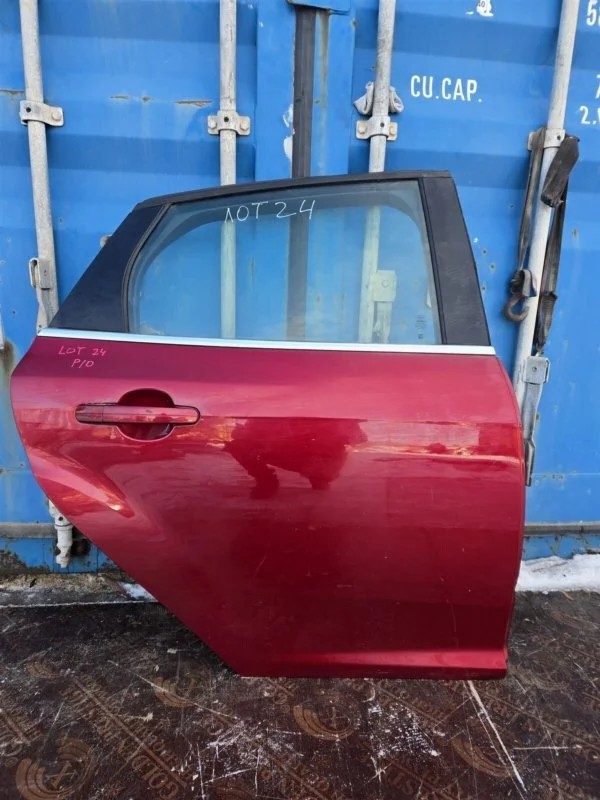 Дверь боковая задняя правая Ford Focus 3 SEDAN 2.0